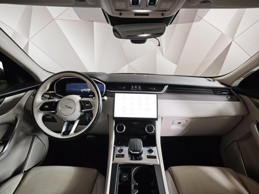 Jaguar F-Pace I Рестайлинг Москва  - изображение 12