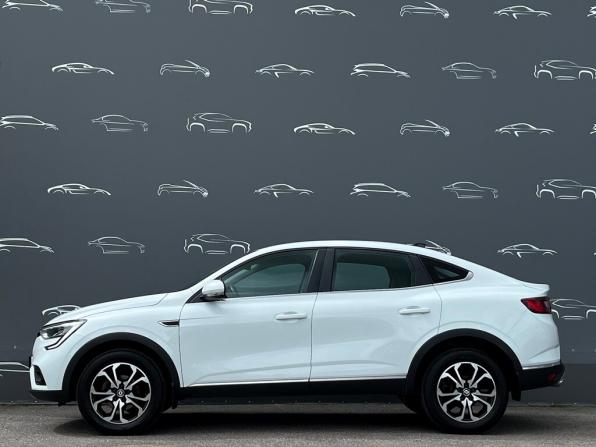 Renault Arkana I с пробегом 2021 года, цена 1 498 700 рублей, 137934 км, внедорожник, Автокод Объявления