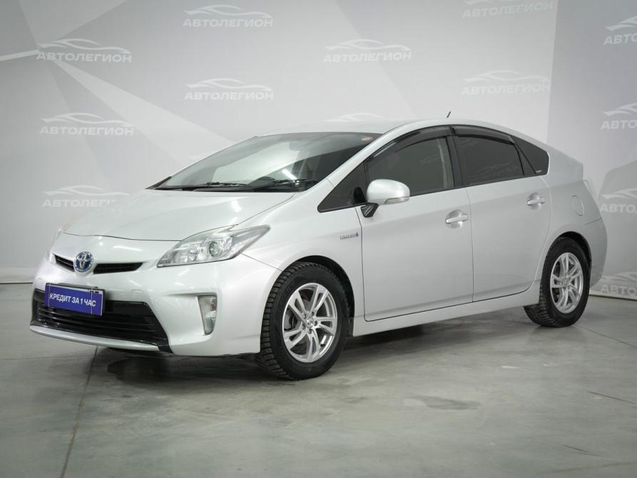 Toyota Prius III Рестайлинг (XW30) Новосибирск  - изображение 2