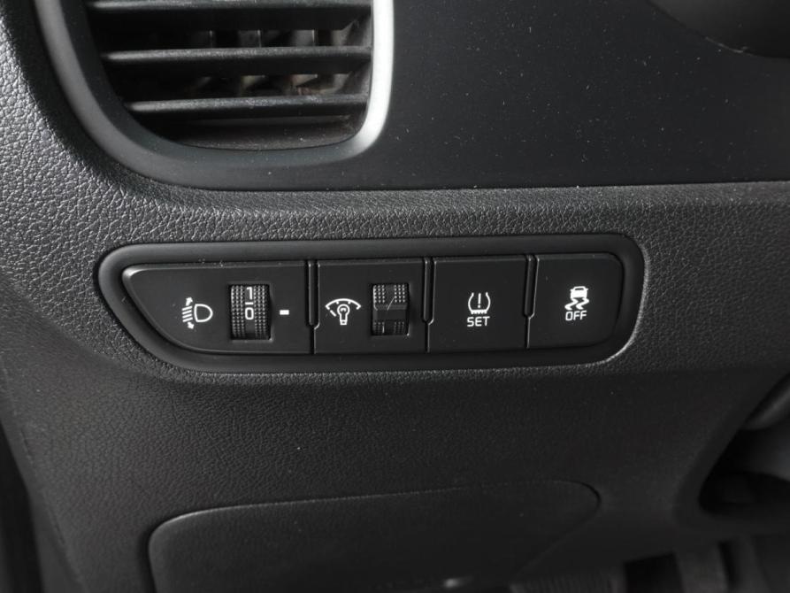Kia Rio IV Ростов-на-Дону  - изображение 17