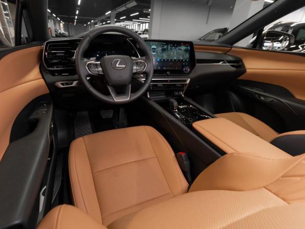 Lexus RX V с пробегом 2025 года, цена 8 300 000 рублей, 75 км, внедорожник, Автокод Объявления