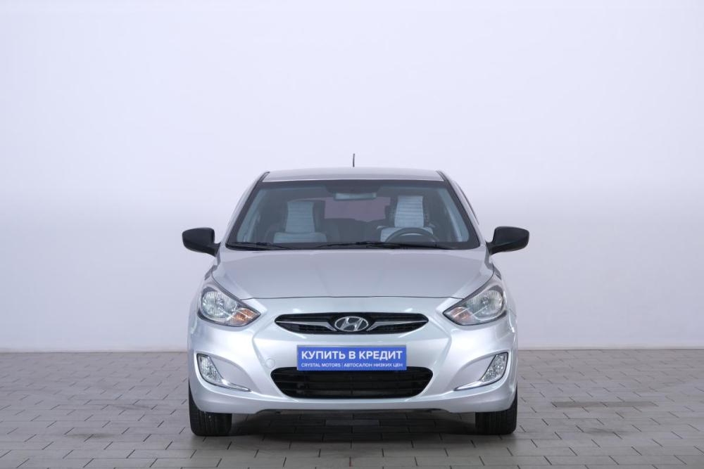 Hyundai Solaris I Омск  - изображение 2