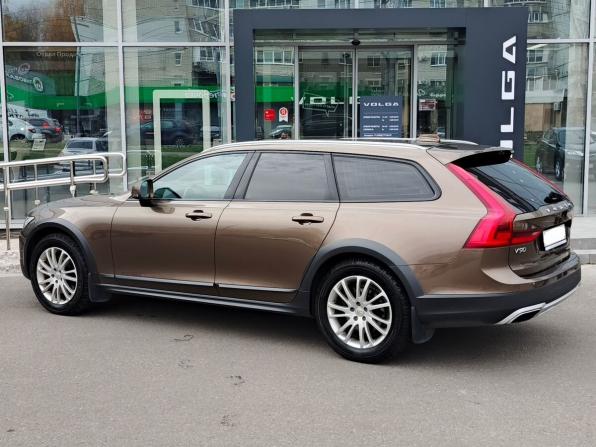 Volvo V90 Cross Country I с пробегом 2017 года, цена 2 670 000 рублей, 181200 км, универсал, Автокод Объявления
