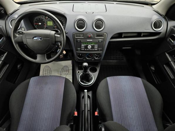 Ford Fusion I Рестайлинг с пробегом 2010 года, цена 570 000 рублей, 125000 км, хэтчбек, Автокод Объявления