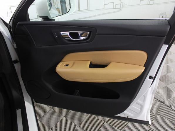 Volvo XC60 II с пробегом 2020 года, цена 3 370 000 рублей, 152742 км, внедорожник, Автокод Объявления