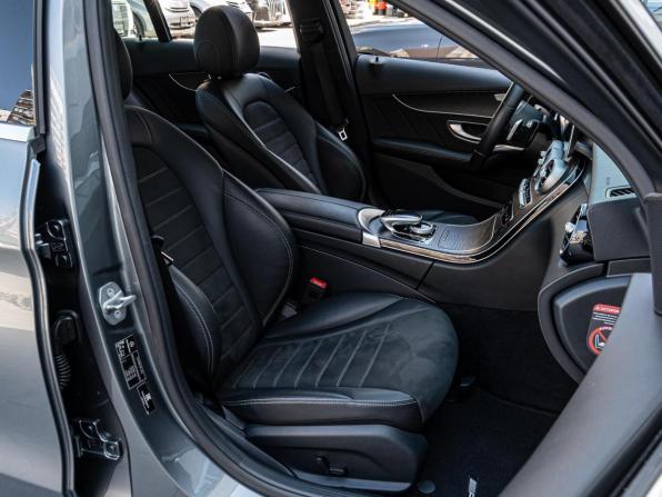 Mercedes-Benz C-Класс IV (W205) Рестайлинг с пробегом 2018 года, цена 2 895 000 рублей, 60667 км, седан, Автокод Объявления