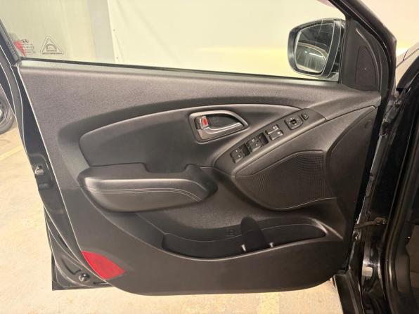 Hyundai ix35 I Рестайлинг с пробегом 2014 года, цена 1 270 000 рублей, 183654 км, внедорожник, Автокод Объявления
