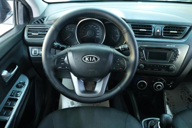 Kia Rio III с пробегом 2012 года, цена 899 000 рублей, 92000 км, седан, Автокод Объявления