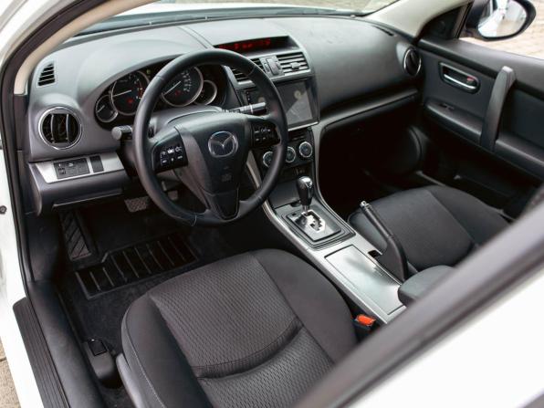 Mazda 6 II (GH) Рестайлинг с пробегом 2010 года, цена 925 000 рублей, 168491 км, седан, Автокод Объявления
