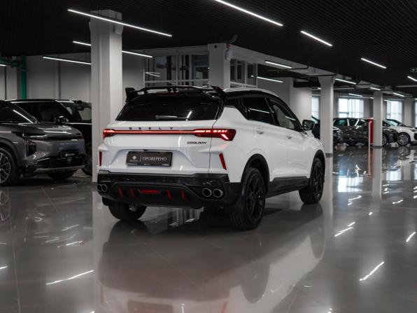 Geely Coolray I Рестайлинг с пробегом 2024 года, цена 2 280 000 рублей, 31179 км, внедорожник, Автокод Объявления