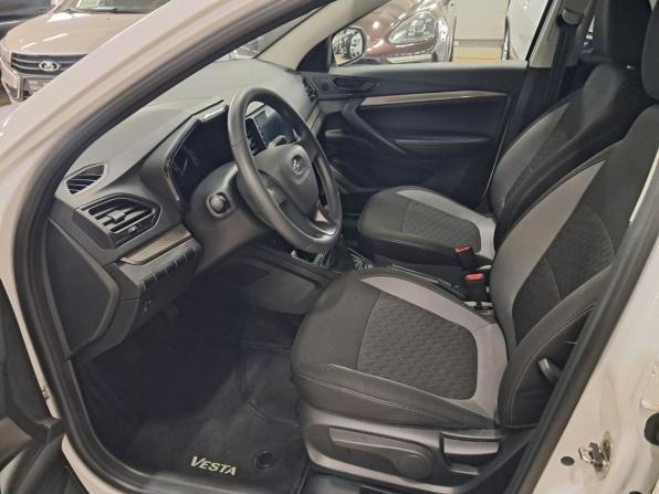 Lada (ВАЗ) Vesta I Рестайлинг (NG) с пробегом 2023 года, цена 1 230 000 рублей, 18563 км, седан, Автокод Объявления