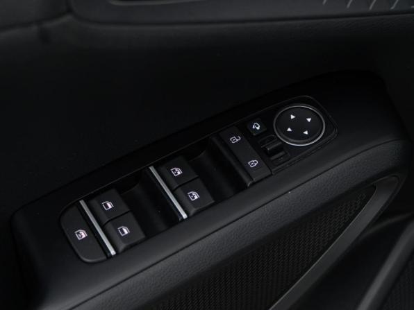Kia Soul III с пробегом 2020 года, цена 2 266 444 рубля, 68534 км, хэтчбек, Автокод Объявления