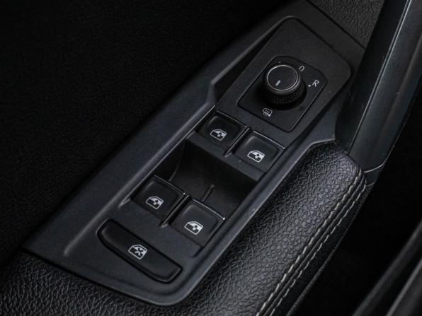 Volkswagen Tiguan II с пробегом 2018 года, цена 2 149 000 рублей, 106464 км, внедорожник, Автокод Объявления