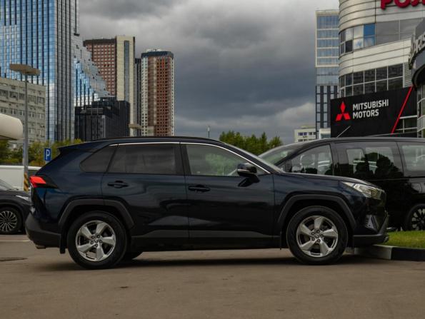 Toyota RAV4 V (XA50) с пробегом 2020 года, цена 3 188 000 рублей, 60673 км, внедорожник, Автокод Объявления