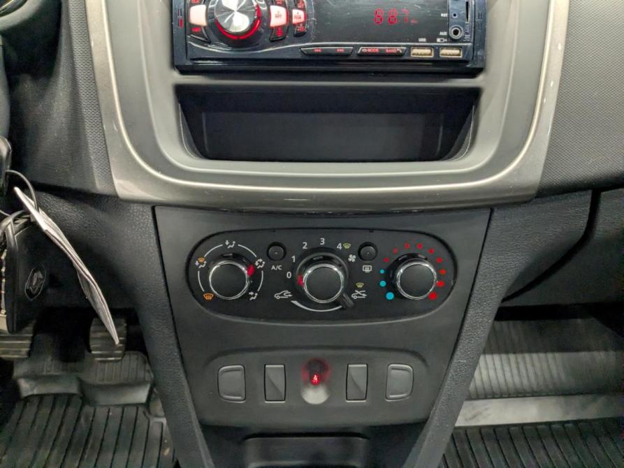 Renault Logan II Рестайлинг Москва  - изображение 18