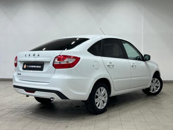 Lada (ВАЗ) Granta I Рестайлинг с пробегом 2022 года, цена 769 000 рублей, 78534 км, хэтчбек, Автокод Объявления