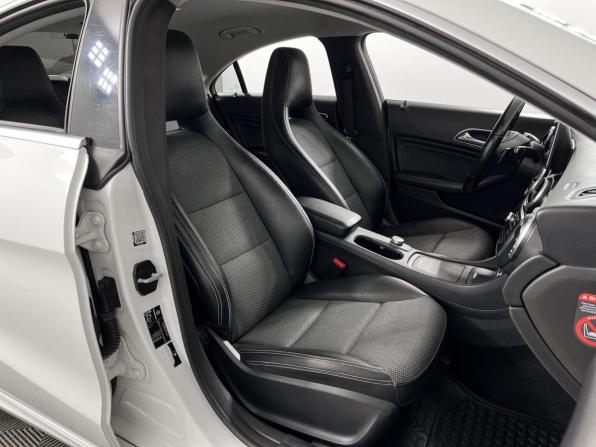 Mercedes-Benz CLA I (C117 X117) с пробегом 2014 года, цена 1 732 900 рублей, 197154 км, седан, Автокод Объявления