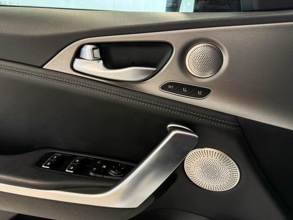 Kia Stinger I с пробегом 2019 года, цена 2 597 000 рублей, 112744 км, лифтбек, Автокод Объявления
