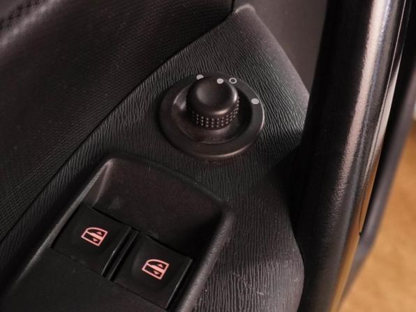 Renault Kangoo II Рестайлинг с пробегом 2020 года, цена 2 149 000 рублей, 159776 км, компактвэн, Автокод Объявления