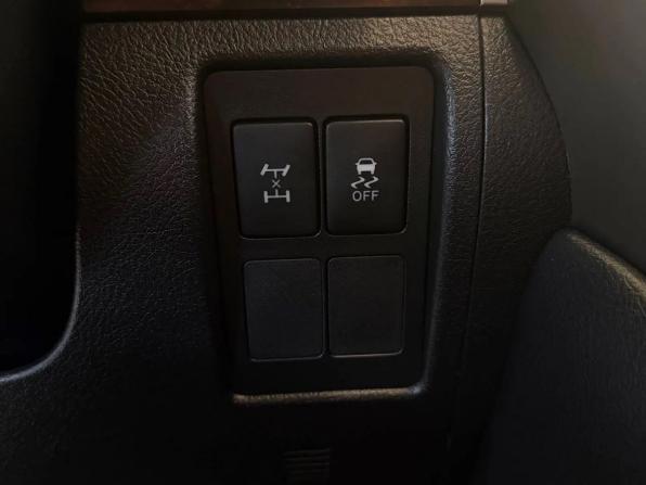 Toyota Land Cruiser 200 Series с пробегом 2011 года, цена 3 250 000 рублей, 191000 км, внедорожник, Автокод Объявления