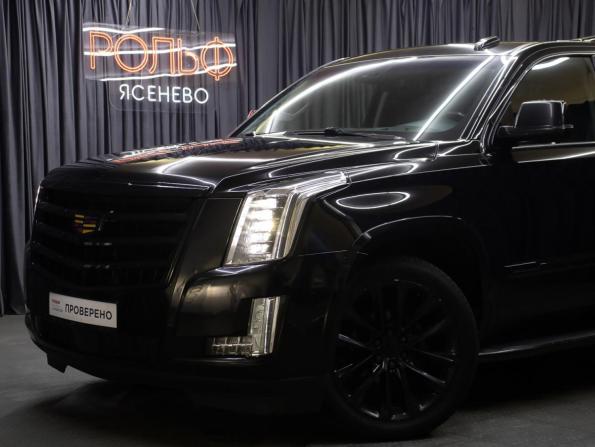 Cadillac Escalade IV с пробегом 2019 года, цена 4 598 000 рублей, 134005 км, внедорожник, Автокод Объявления