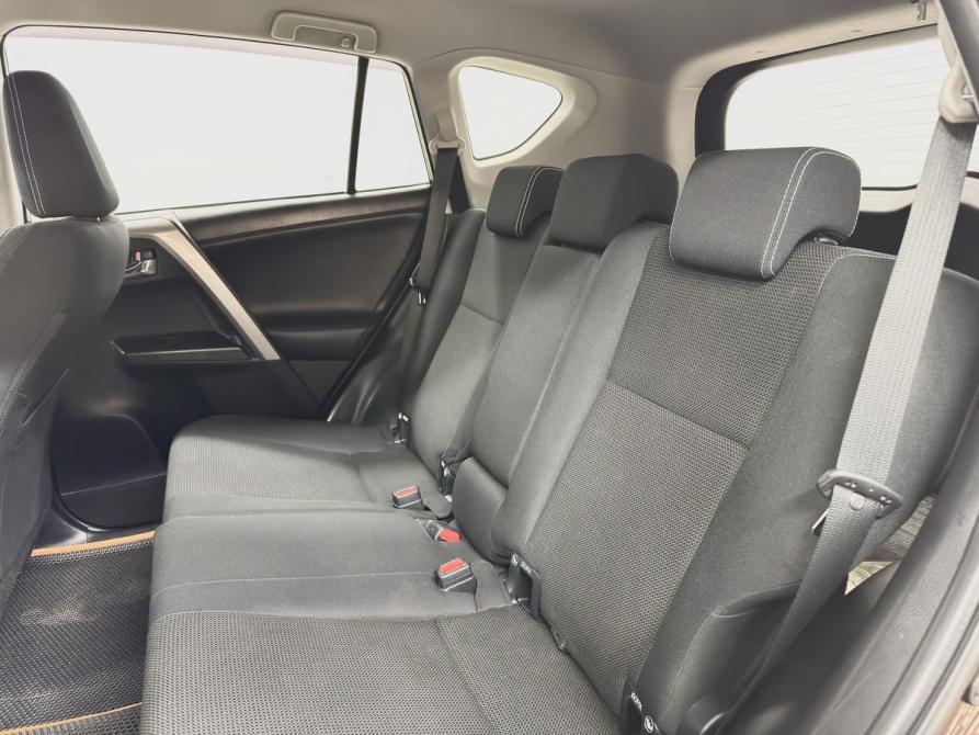 Toyota RAV4 IV (XA40) Рестайлинг Вологда  - изображение 6