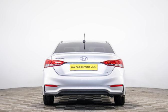 Hyundai Solaris II с пробегом 2017 года, цена 1 249 000 рублей, 170300 км, седан, Автокод Объявления