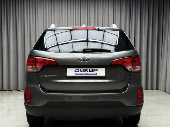 Kia Sorento II Рестайлинг с пробегом 2018 года, цена 1 899 000 рублей, 163333 км, внедорожник, Автокод Объявления