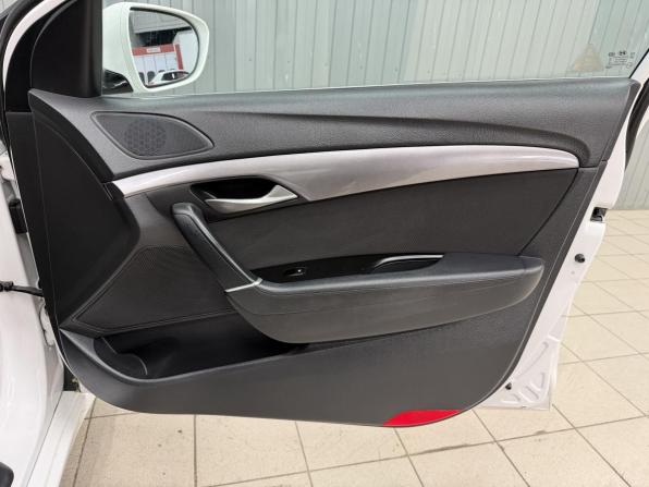 Hyundai i40 I с пробегом 2015 года, цена 1 250 000 рублей, 215380 км, седан, Автокод Объявления