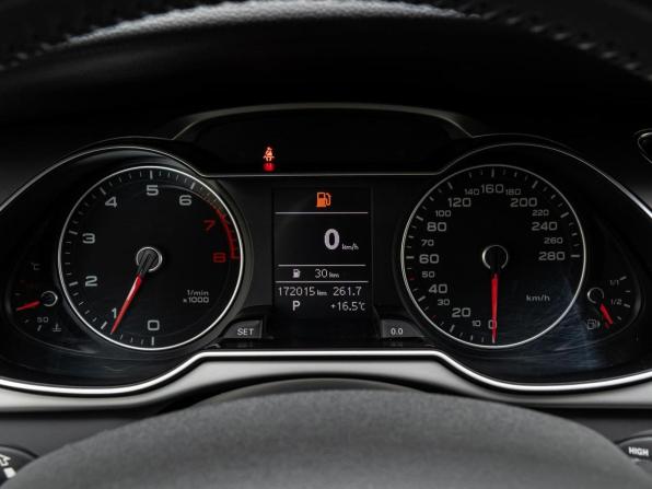 Audi A4 IV (B8) Рестайлинг с пробегом 2015 года, цена 1 490 000 рублей, 172015 км, седан, Автокод Объявления