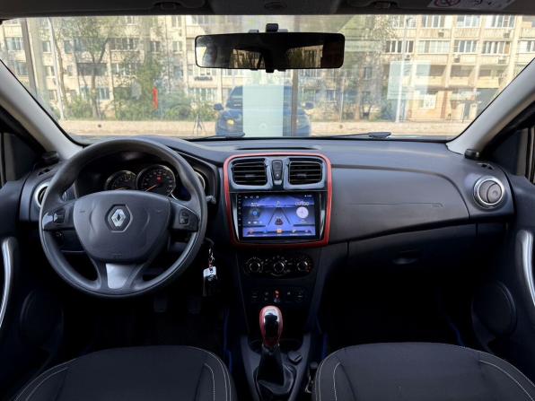 Renault Logan II с пробегом 2016 года, цена 720 000 рублей, 202110 км, седан, Автокод Объявления