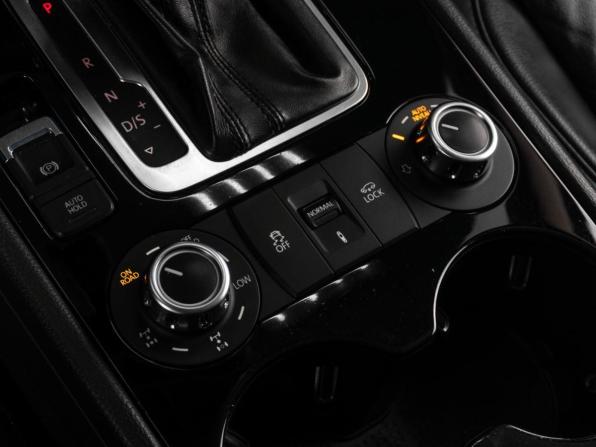 Volkswagen Touareg II с пробегом 2013 года, цена 2 564 000 рублей, 217891 км, внедорожник, Автокод Объявления