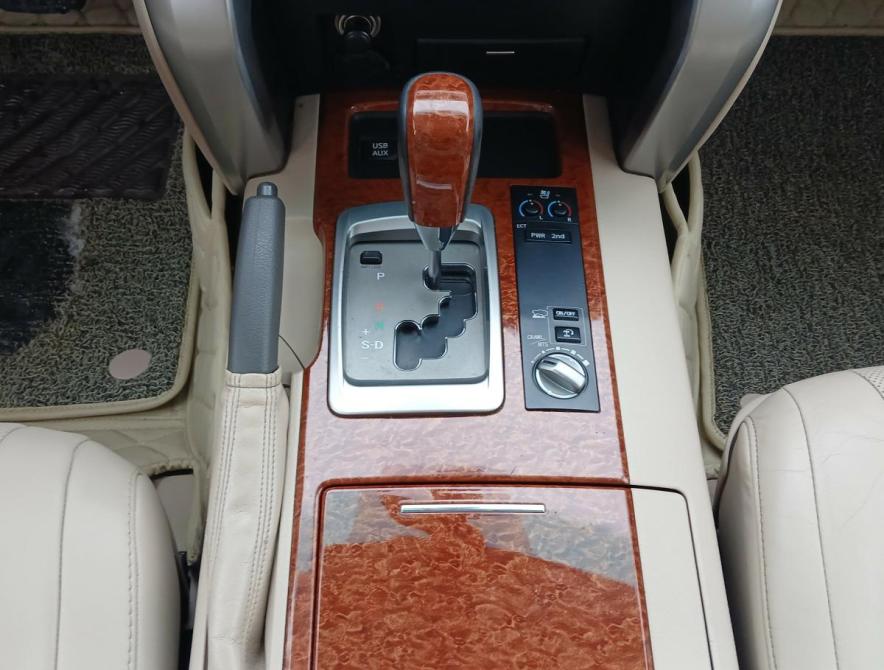 Toyota Land Cruiser 200 Series Рестайлинг 1 Екатеринбург  - изображение 18