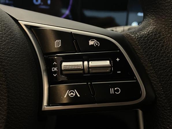 Kia Seltos I Рестайлинг с пробегом 2023 года, цена 2 329 000 рублей, 11331 км, внедорожник, Автокод Объявления