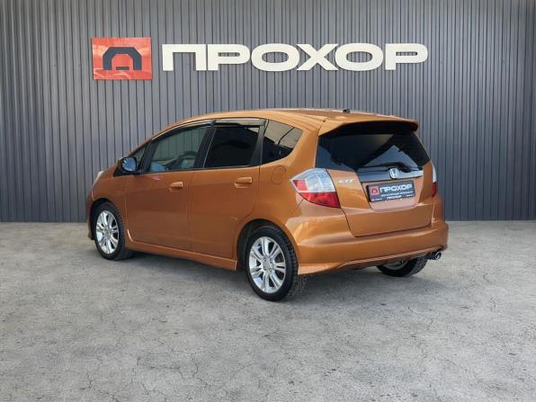 Honda Fit II с пробегом 2009 года, цена 847 000 рублей, 91820 км, хэтчбек, Автокод Объявления