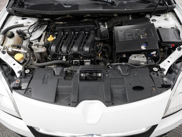 Renault Megane III Рестайлинг с пробегом 2014 года, цена 773 000 рублей, 199550 км, хэтчбек, Автокод Объявления