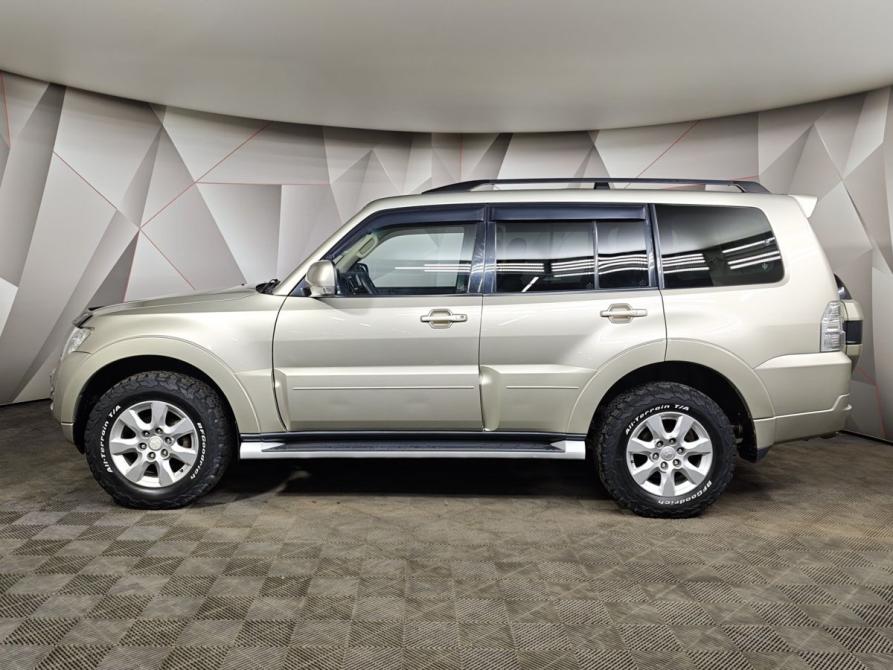 Mitsubishi Pajero IV Рестайлинг 2 Москва  - изображение 5