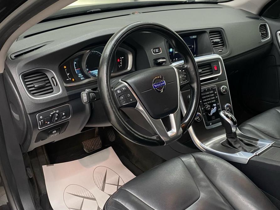 Volvo S60 II Рестайлинг Энгельс  - изображение 25
