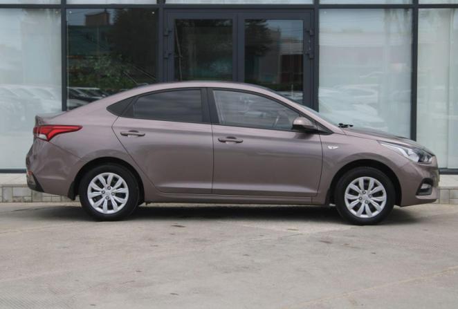 Hyundai Solaris II с пробегом 2018 года, цена 1 450 000 рублей, 93912 км, седан, Автокод Объявления