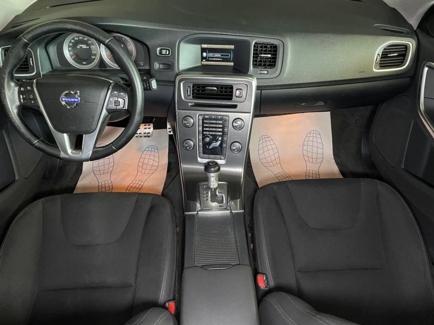 Volvo S60 II Тверь  - изображение 11
