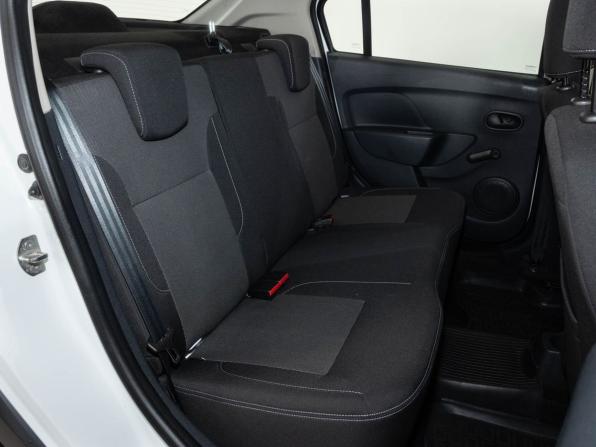 Renault Logan II Рестайлинг с пробегом 2022 года, цена 1 294 000 рублей, 62495 км, седан, Автокод Объявления