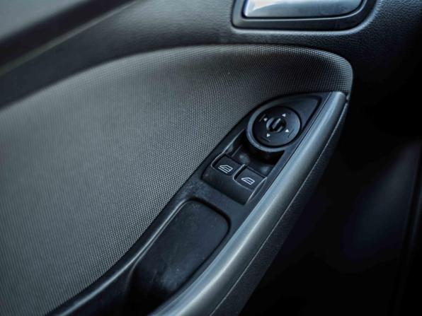Ford Focus III с пробегом 2013 года, цена 488 000 рублей, 332249 км, хэтчбек, Автокод Объявления