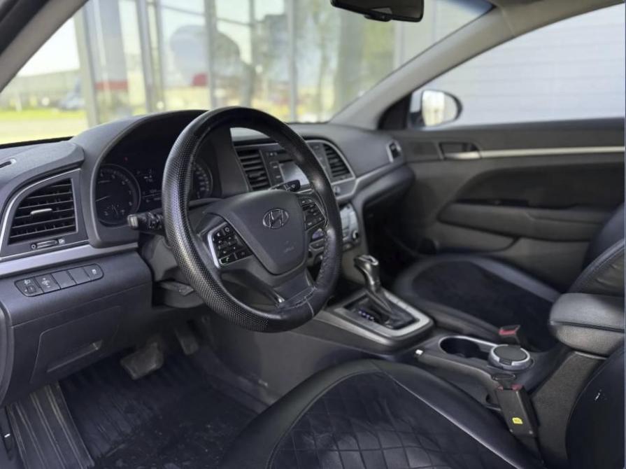 Hyundai Elantra VI (AD) Рестайлинг Ставрополь  - изображение 14