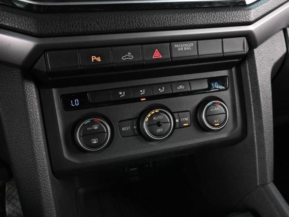 Volkswagen Amarok I Рестайлинг с пробегом 2019 года, цена 2 849 000 рублей, 257547 км, offers.body_type.unknown, Автокод Объявления