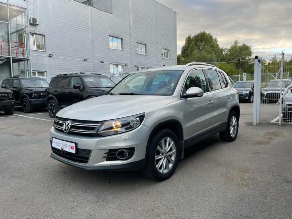Volkswagen Tiguan I Рестайлинг с пробегом 2013 года, цена 981 347 рублей, 203000 км, внедорожник, Автокод Объявления