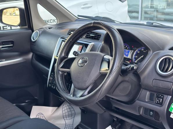 Nissan Dayz I Рестайлинг с пробегом 2015 года, цена 650 000 рублей, 177000 км, хэтчбек, Автокод Объявления