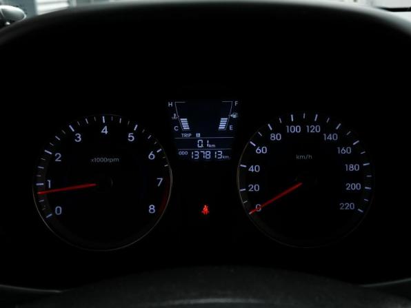 Hyundai Solaris I с пробегом 2012 года, цена 849 000 рублей, 137813 км, седан, Автокод Объявления