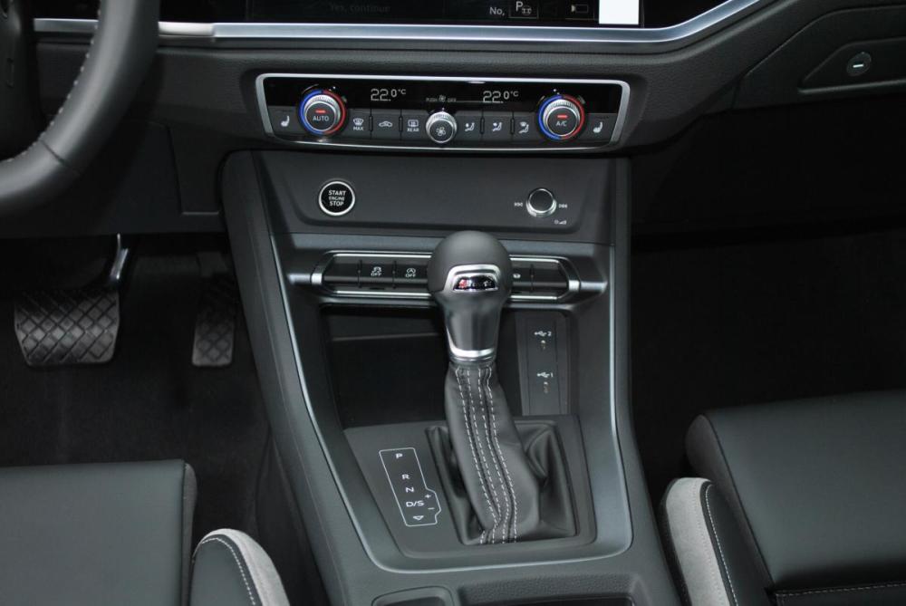 Audi Q3 III (FJ) Москва  - изображение 20