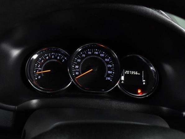 Renault Sandero II Рестайлинг с пробегом 2020 года, цена 939 000 рублей, 207356 км, хэтчбек, Автокод Объявления