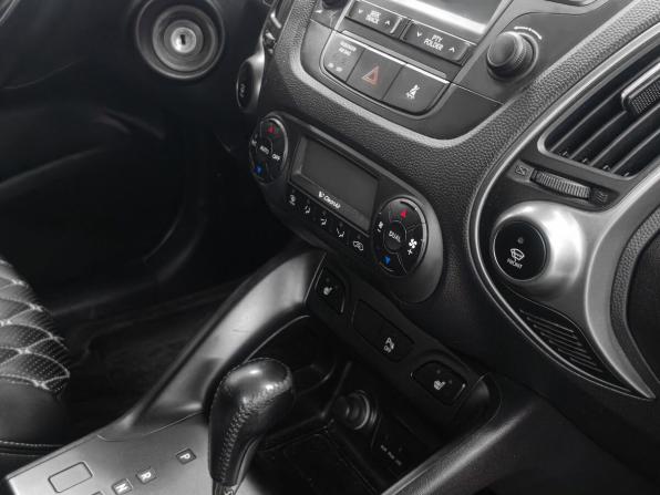 Hyundai ix35 I Рестайлинг с пробегом 2014 года, цена 1 499 900 рублей, 186000 км, внедорожник, Автокод Объявления